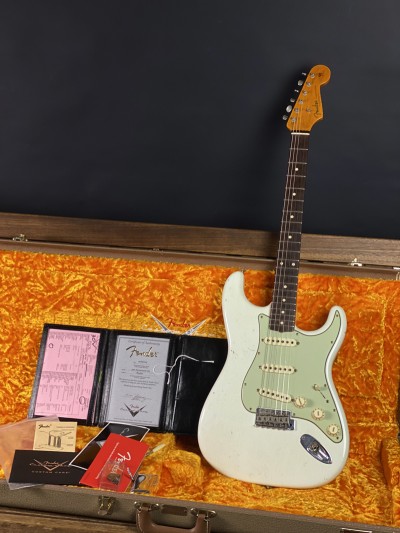 Fender Custom Shop 61 Stratocaster Journeyman Relic Olympic White